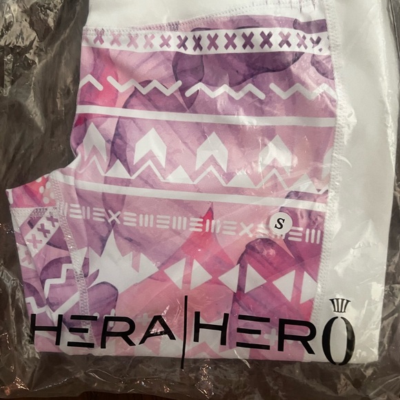 Hera Hero Women's High Waist Seamless Acid Wash Leggings in white/Pink NEW - Picture 7 of 12